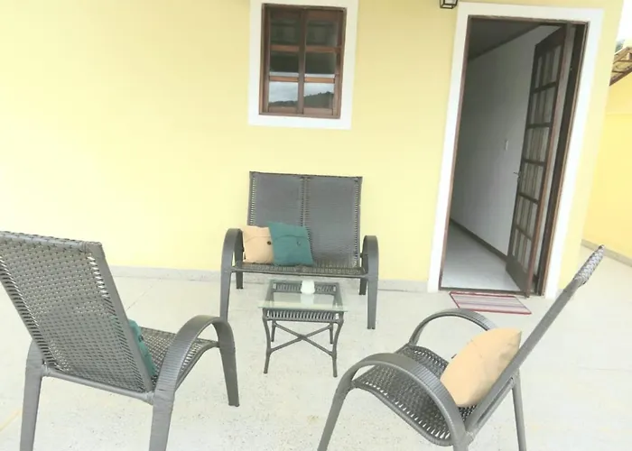 Casa Com 3 Quartos No Vivendas De Lencois
