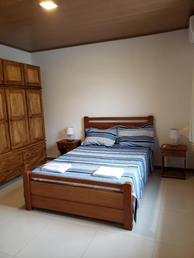 Casa Com 3 Quartos No Vivendas De Lencois